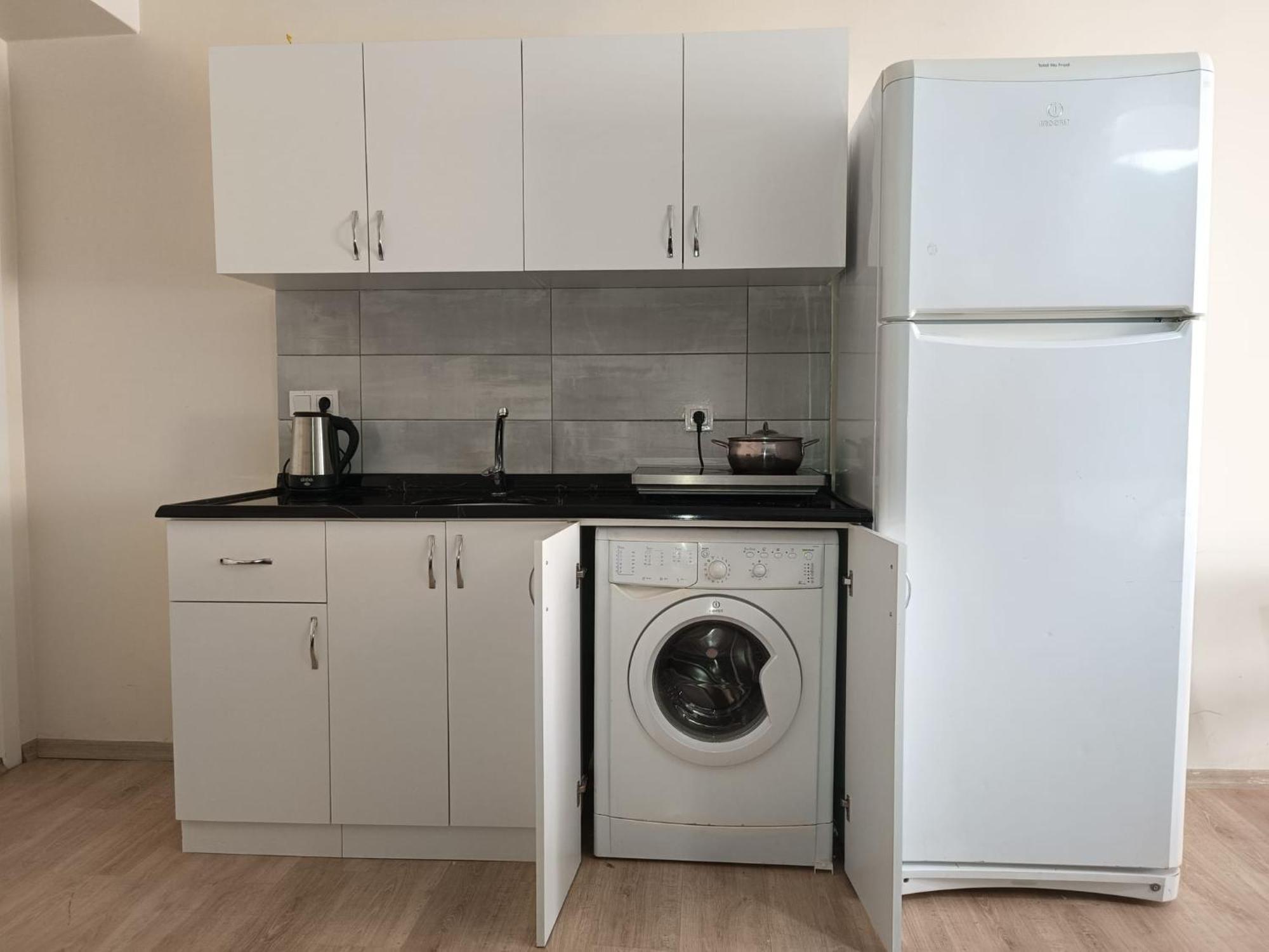 White Crown Apartman Ve Yasam Merkezi Istanbul Eksteriør billede